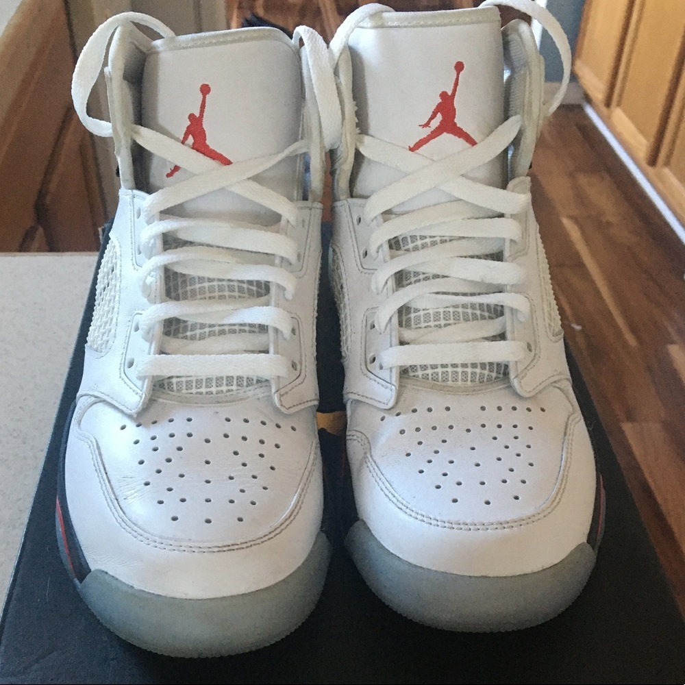 Jordan Mars 270